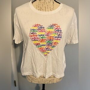 PREOWNED Calvin Klein Crop tee size medium good condition